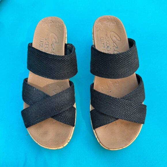 Women's Skechers Luxe Foam sandals, black, size 7 - Picture 2 of 3